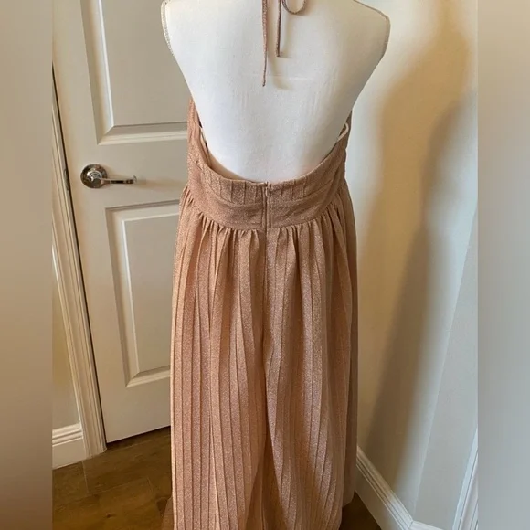 XL Dress 💗 - Picture 6 of 10